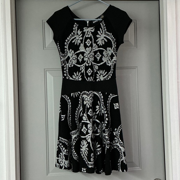 Desigual Dresses & Skirts - Desigual Black and White Dress